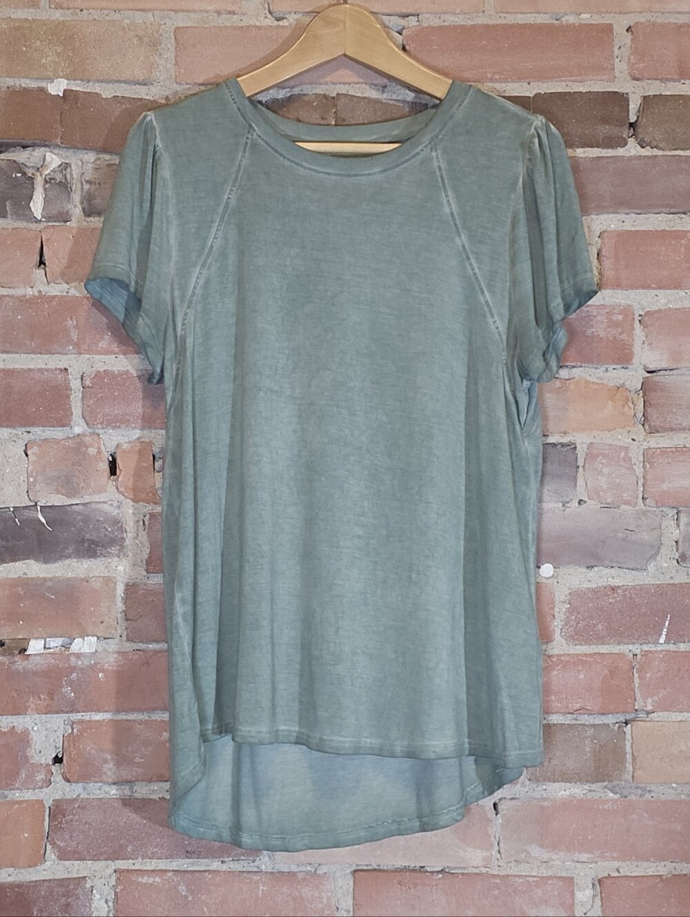 Cable & Gauge Sport Top — Mineral Washed Sage Green, Large